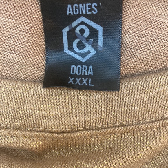 Agnes & Dora Gold Sparkly Crop Top     Size XXL - Picture 5 of 6